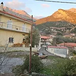 Triantafillia - Mountain By Ladonia εpi Апартаменты Likouria